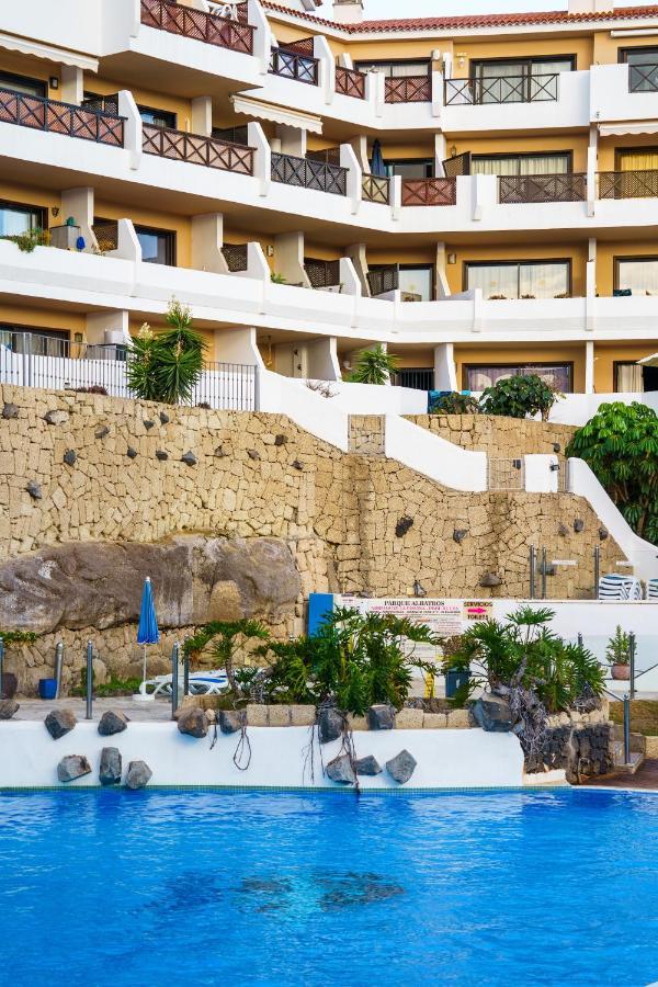 Forest Flat - Big Heated Pool, Terrace, Tv Channels, Golf Courses San Miguel de Abona Esterno foto
