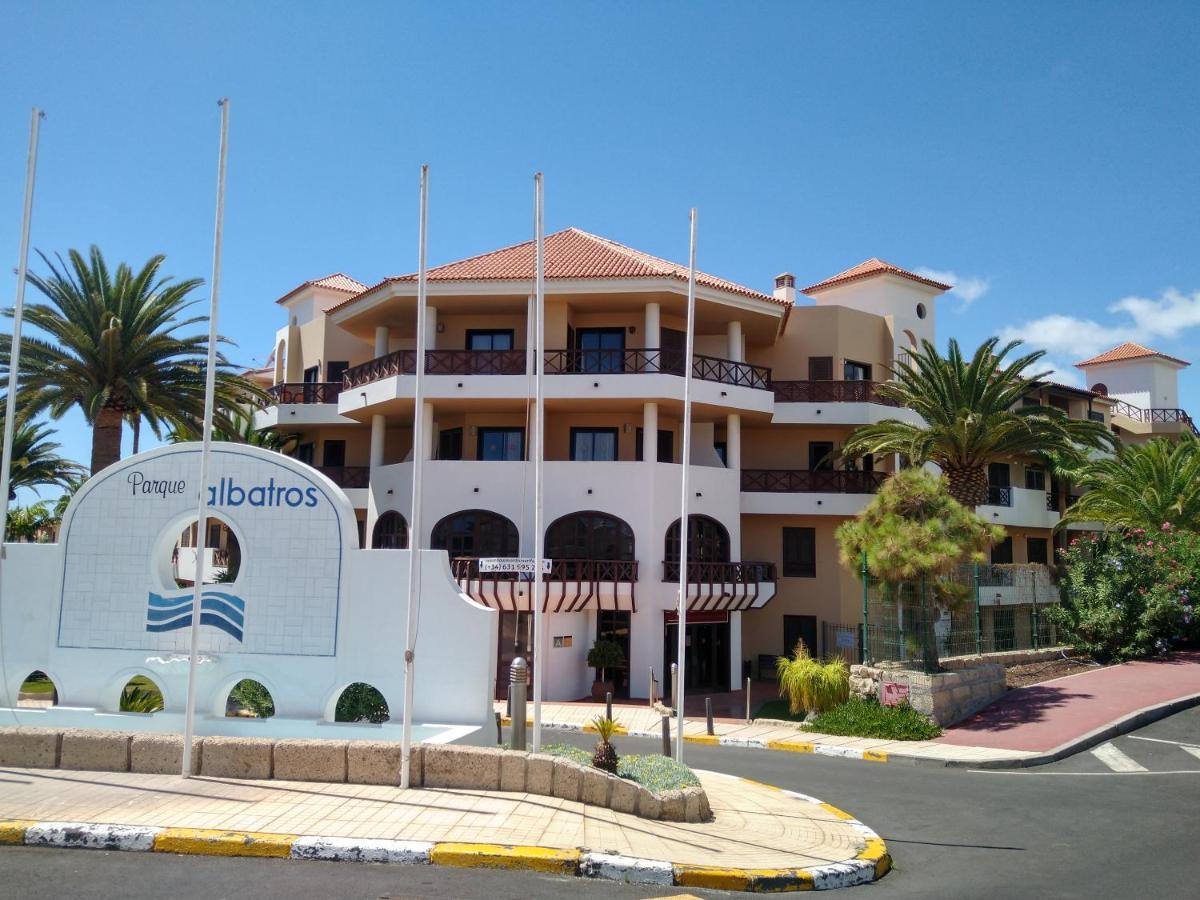 Forest Flat - Big Heated Pool, Terrace, Tv Channels, Golf Courses San Miguel de Abona Esterno foto